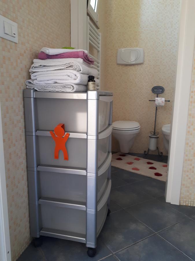Residence Desiree Римини Экстерьер фото